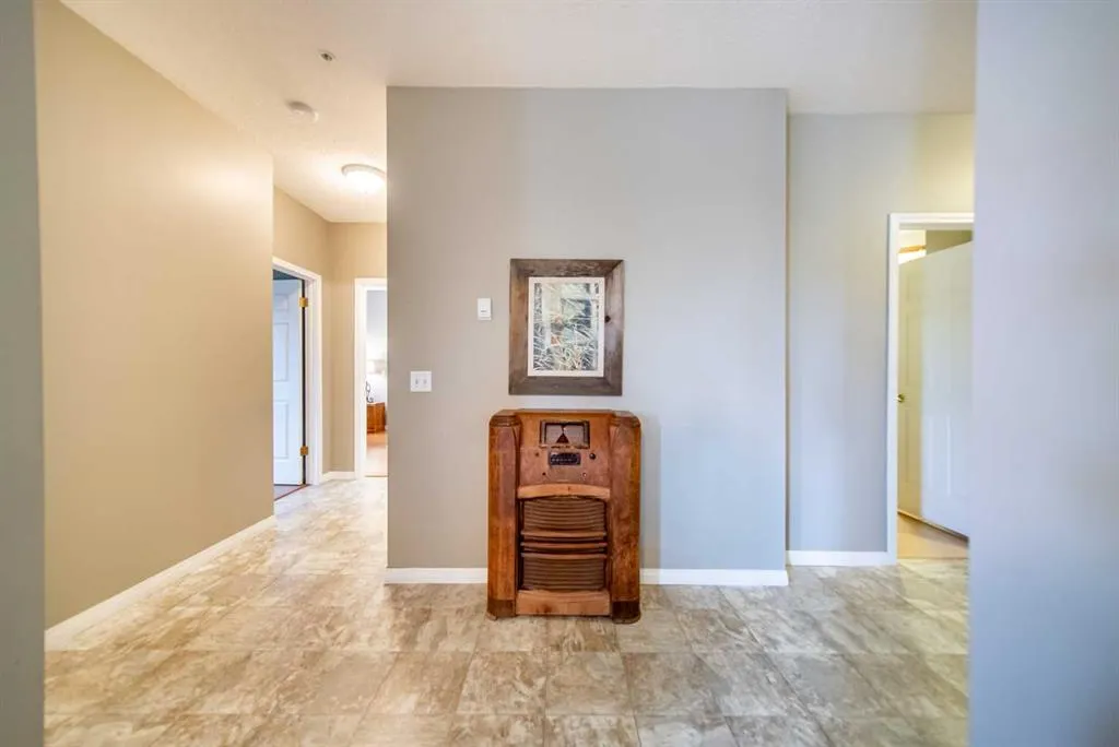 5201 Dalhousie Drive NW, #222