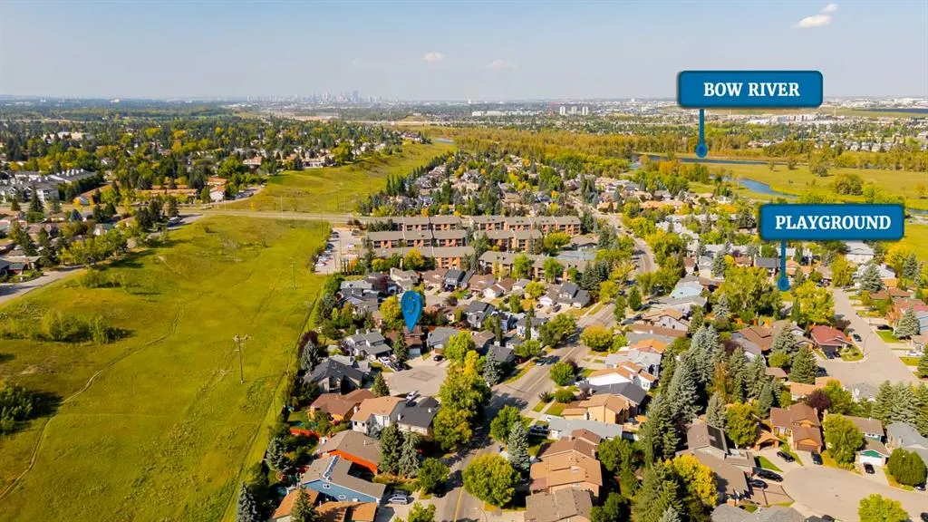 15 Deer Bay SE