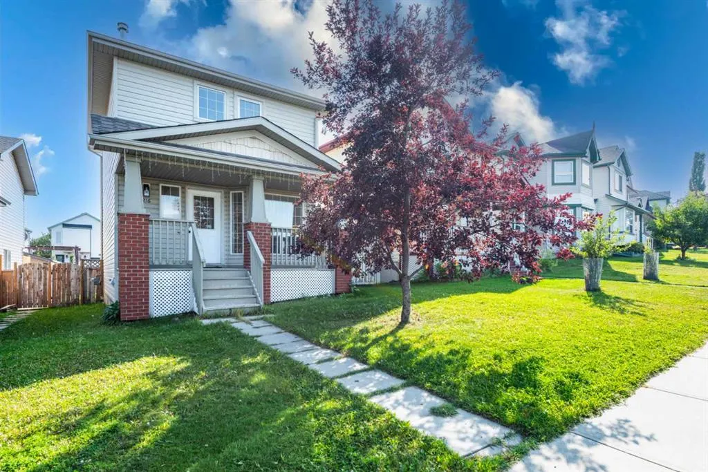 216 Hidden Hills Road NW