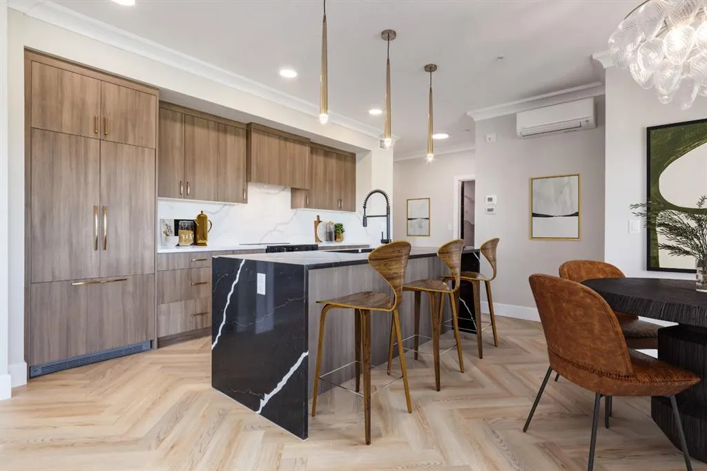 4270 Norford Avenue NW, #2103