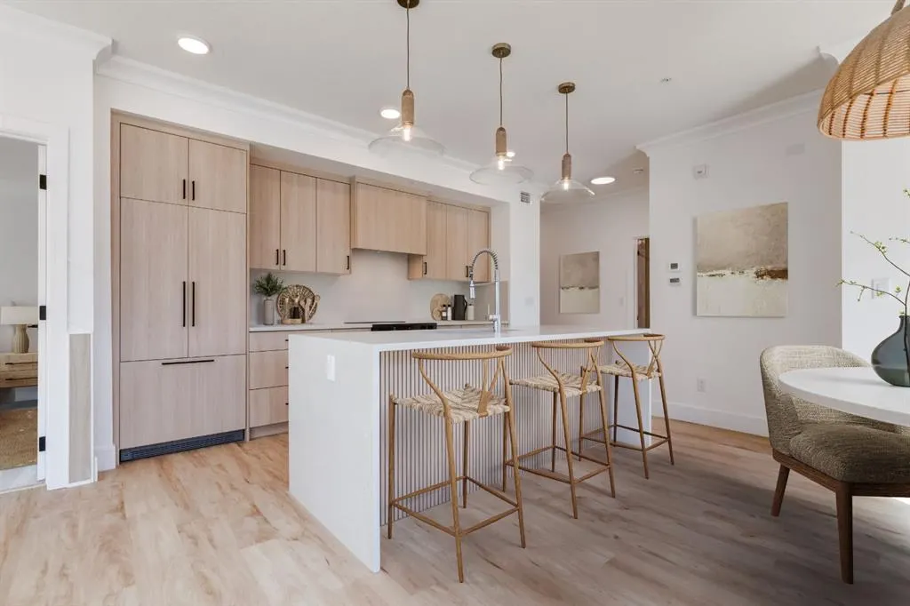 4270 Norford Avenue NW, #2103