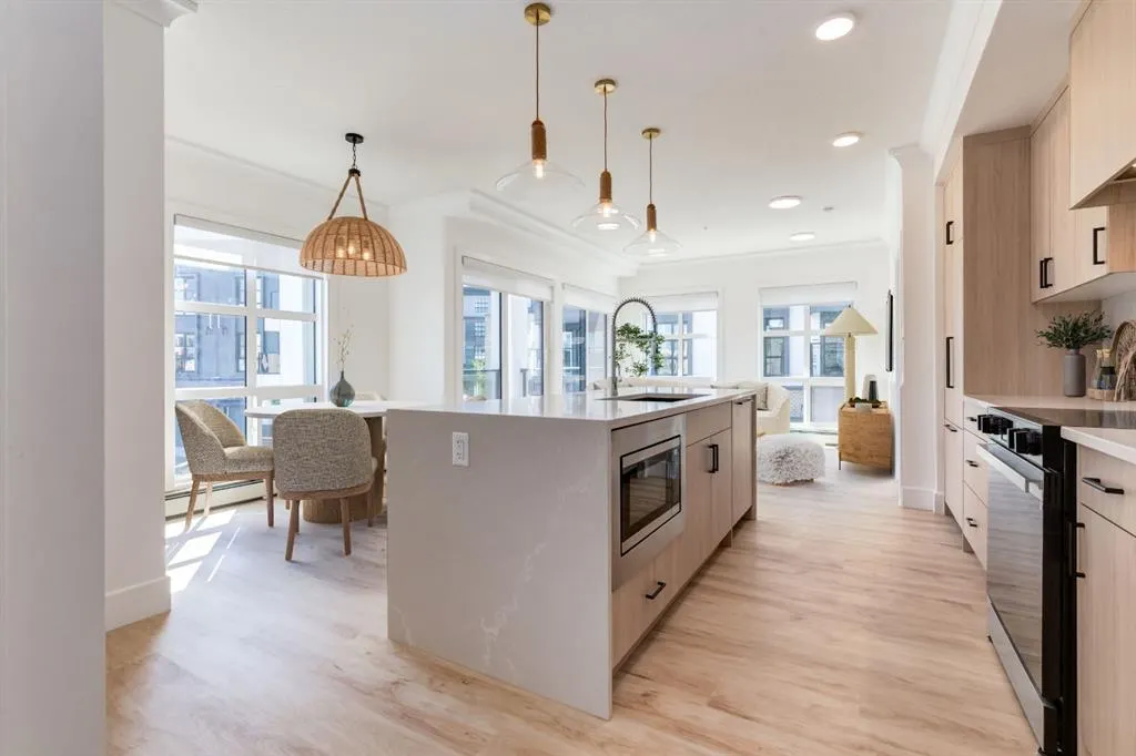 4270 Norford Avenue NW, #2103