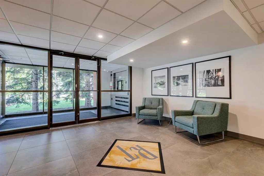 3316 Rideau Place SW, #408