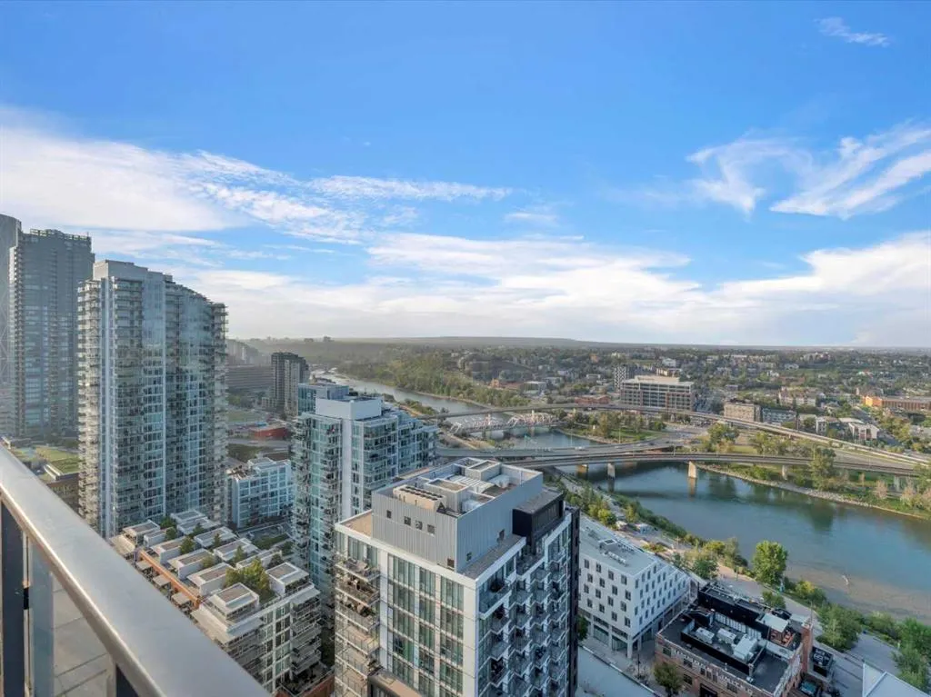 615 6 Avenue SE, #403
