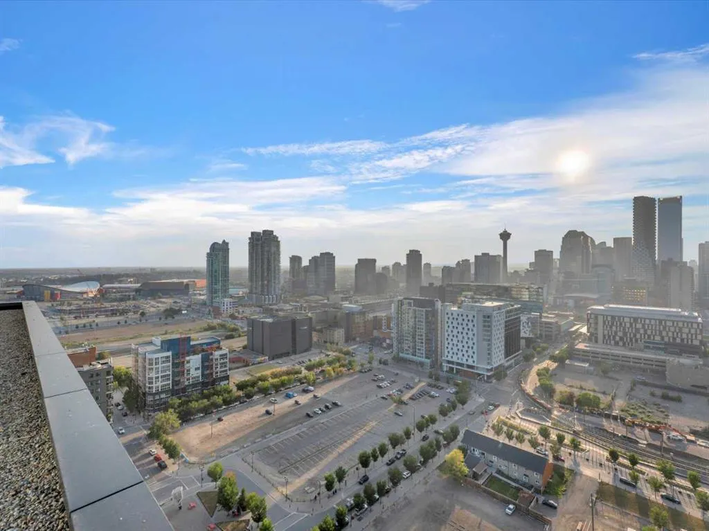 615 6 Avenue SE, #403