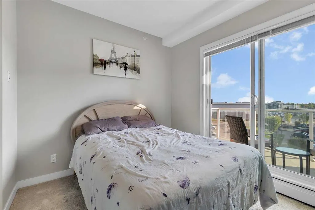 604 East Lake Boulevard NE, #2409
