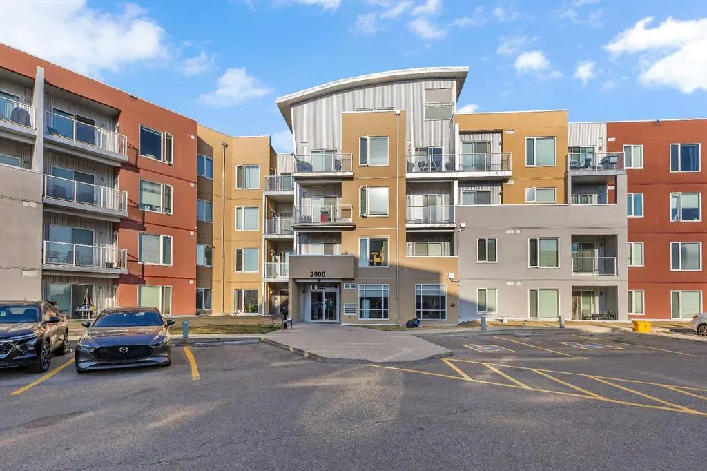 604 East Lake Boulevard NE, #2409