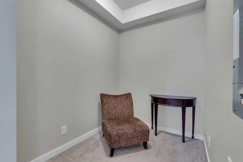 604 East Lake Boulevard NE, #2409