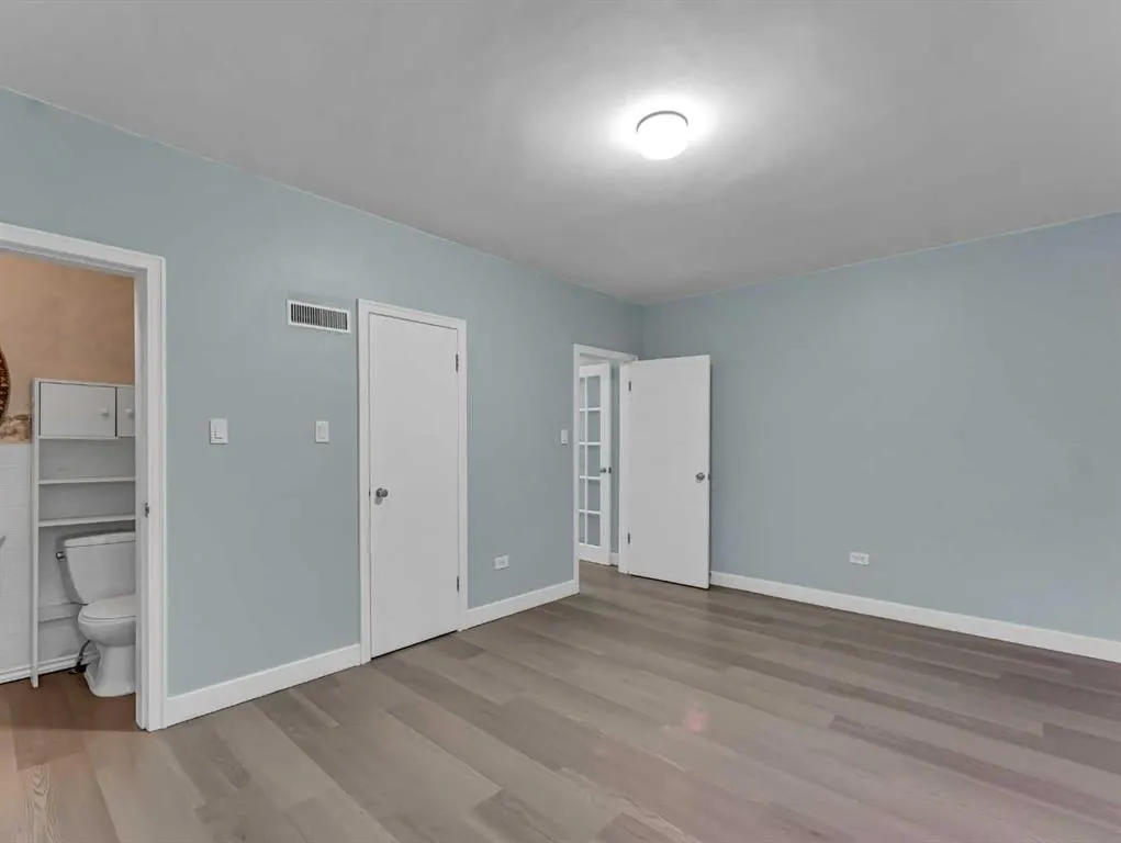 11 1 Street SE
