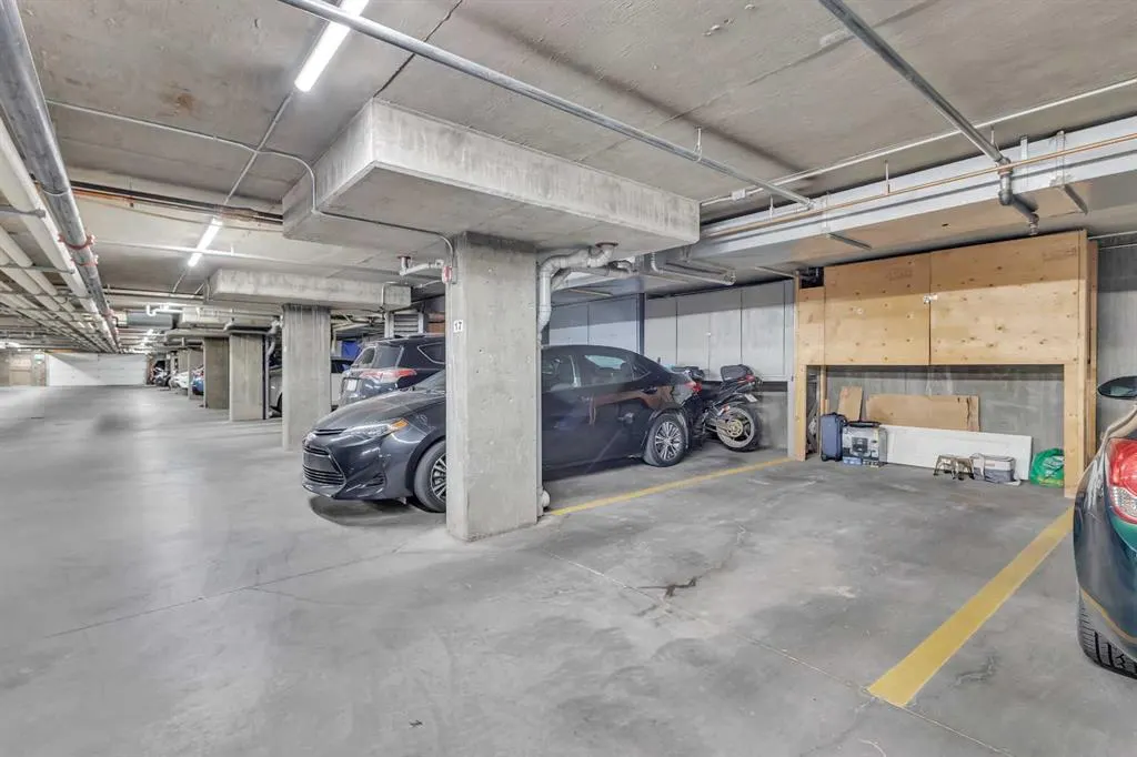 60 Lawford Avenue, #205