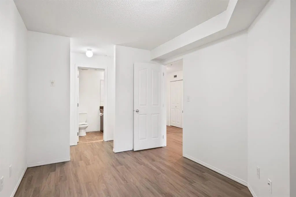7130 80 Avenue NE, #207