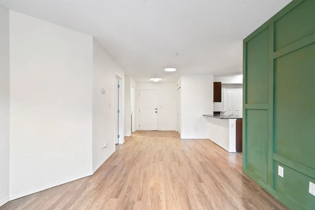 7130 80 Avenue NE, #207