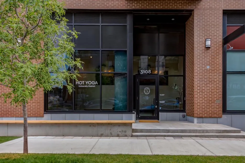 4270 Norford Avenue NW, #2301