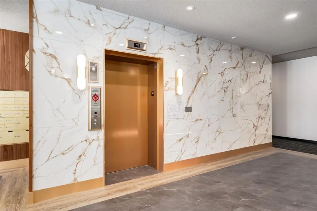 4270 Norford Avenue NW, #2301