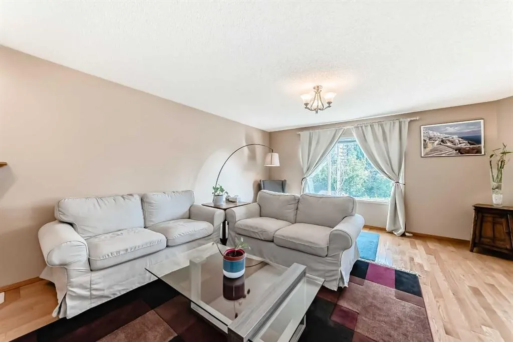 170 Shawbrooke Green SW