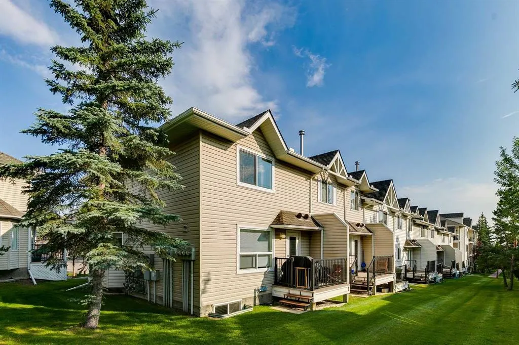 950 Arbour Lake Road NW, #110