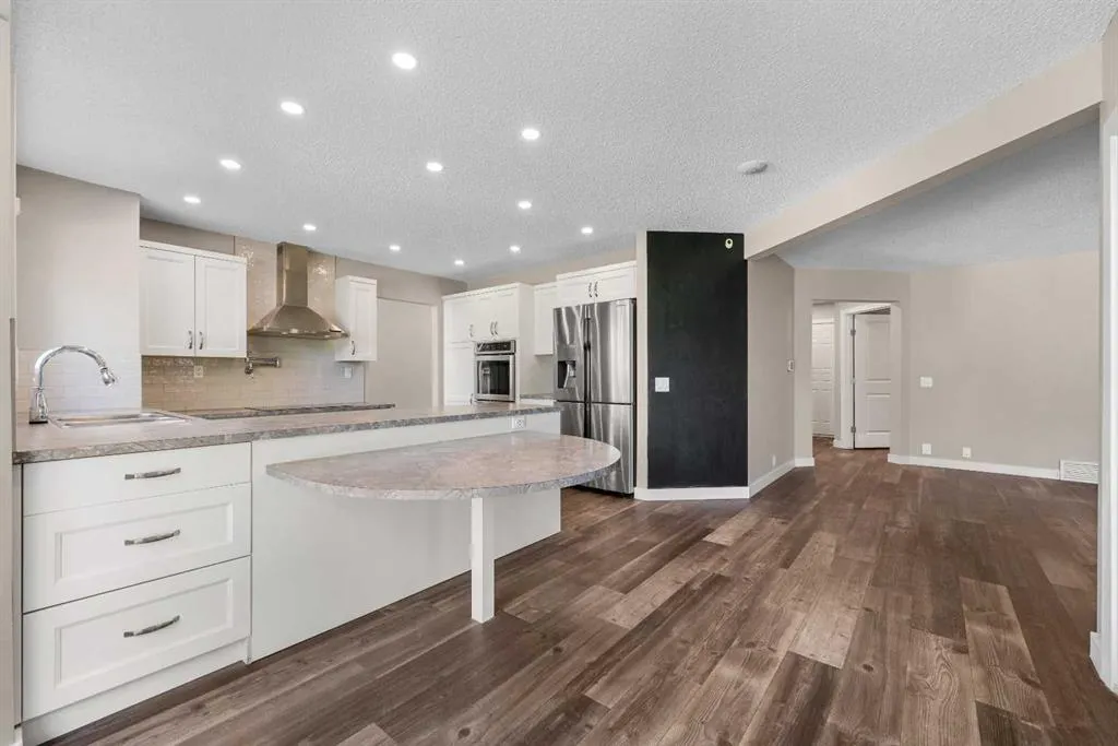 14 Douglasbank Drive SE