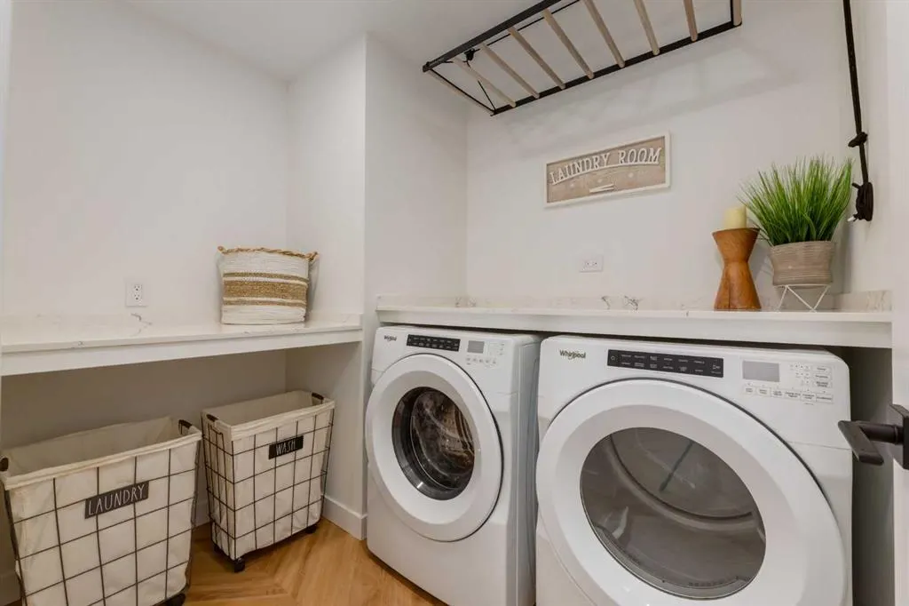 8445 Broadcast Avenue SW, #110
