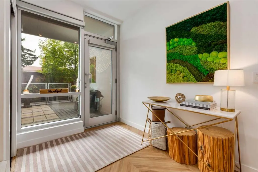 8445 Broadcast Avenue SW, #110