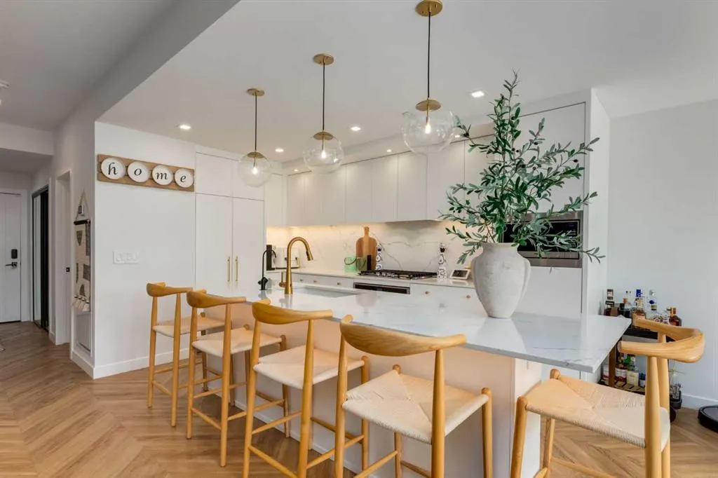 8445 Broadcast Avenue SW, #110