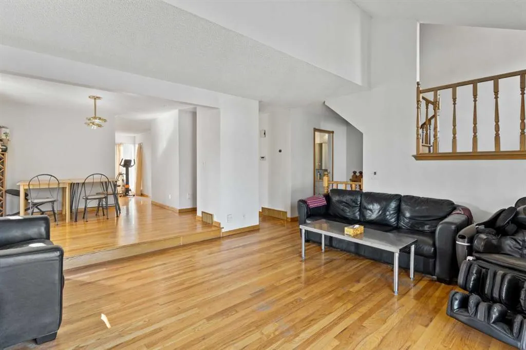 89 Edgedale Drive NW