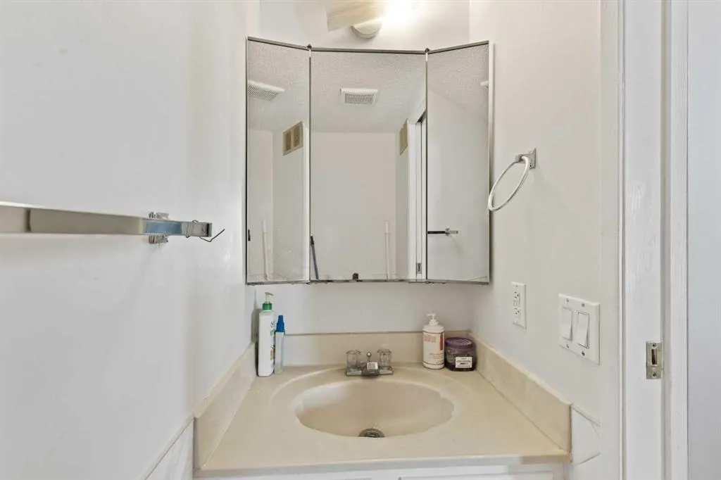 89 Edgedale Drive NW