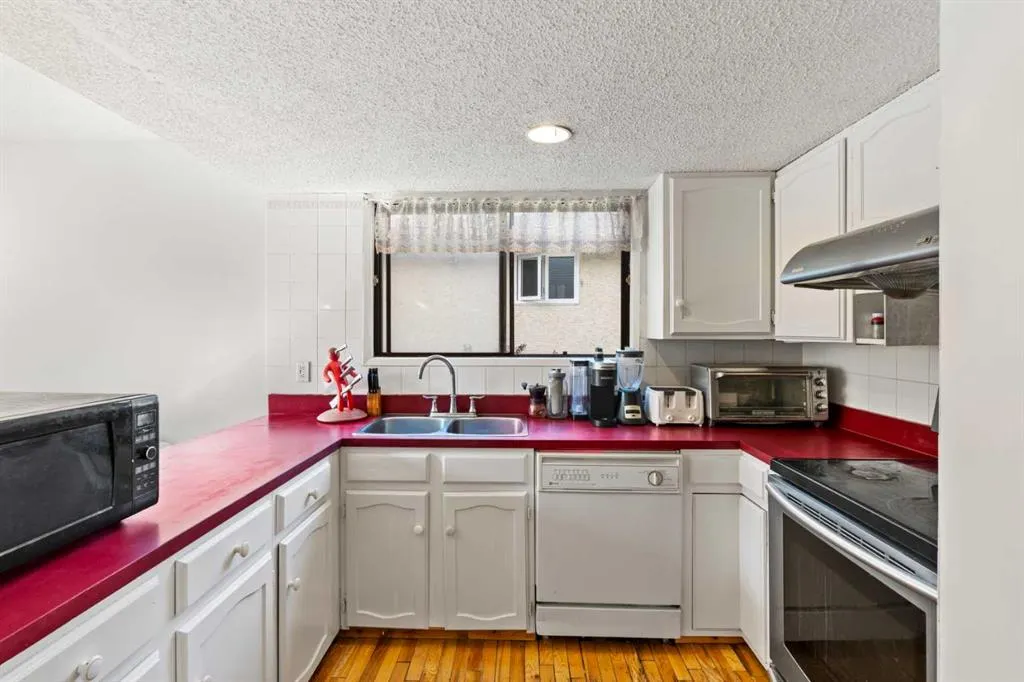 89 Edgedale Drive NW