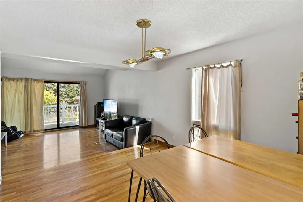 89 Edgedale Drive NW