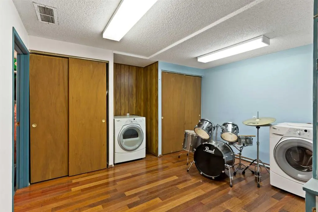 89 Edgedale Drive NW