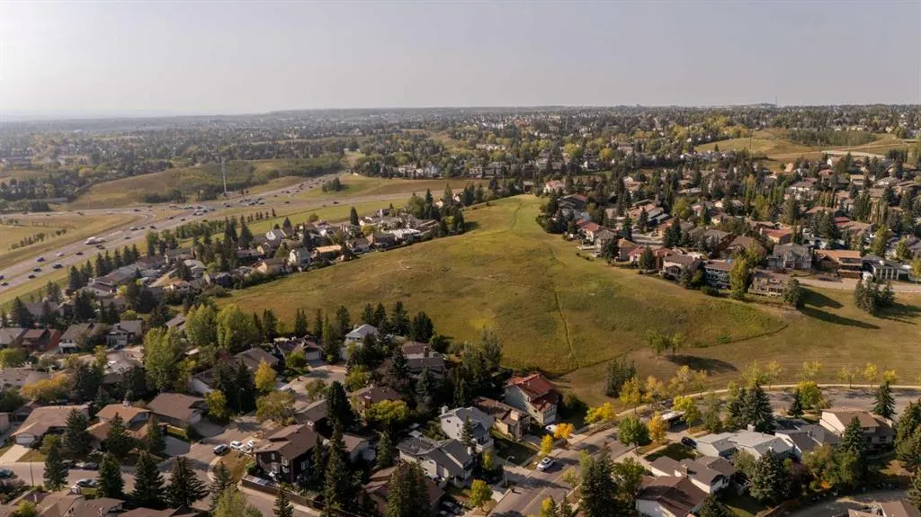 89 Edgedale Drive NW