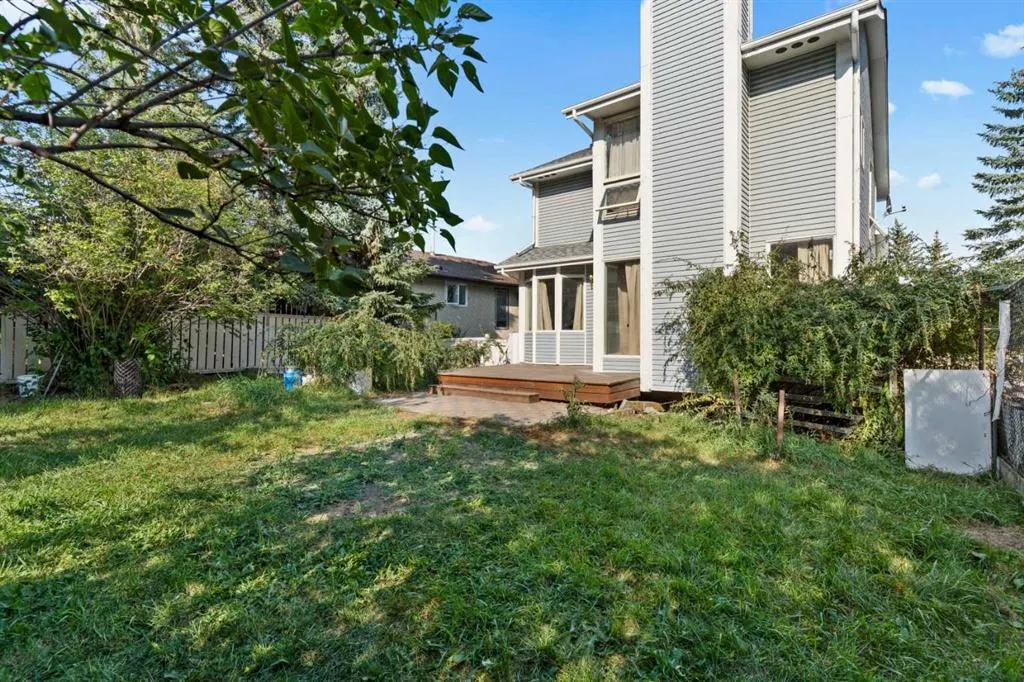 89 Edgedale Drive NW
