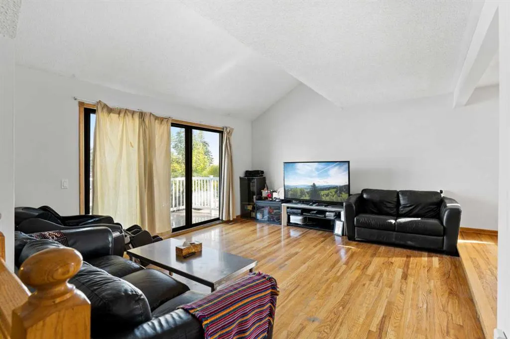 89 Edgedale Drive NW