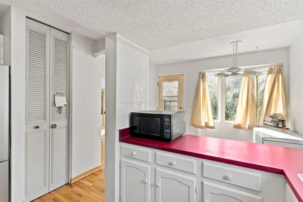 89 Edgedale Drive NW