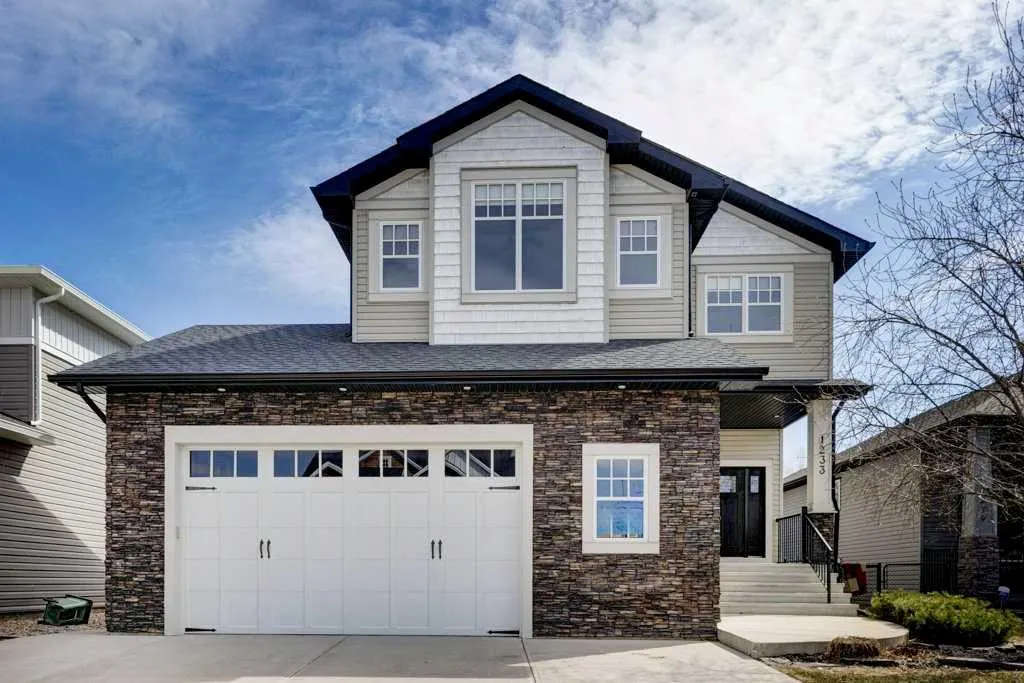 1233 Hillcrest Manor Estates