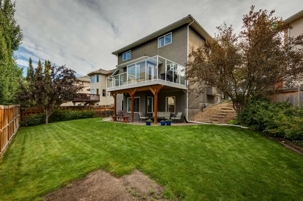 537 Sierra Madre Court SW