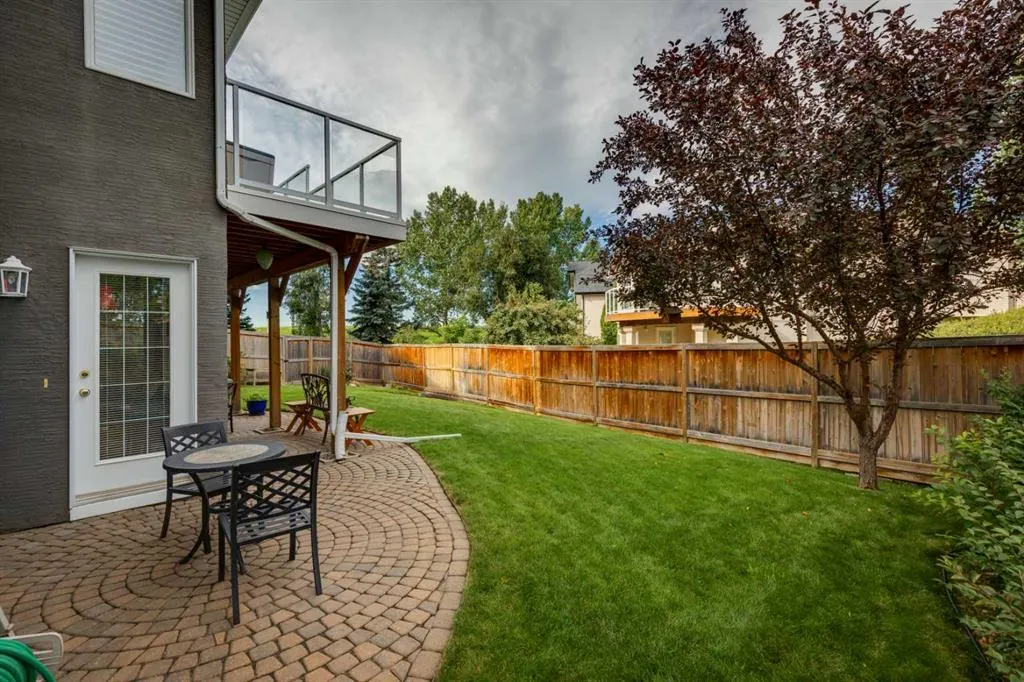 537 Sierra Madre Court SW
