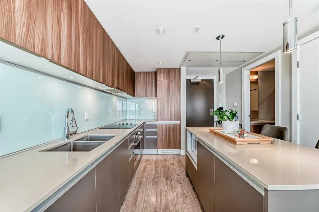 1122 3 Street SE, #2103