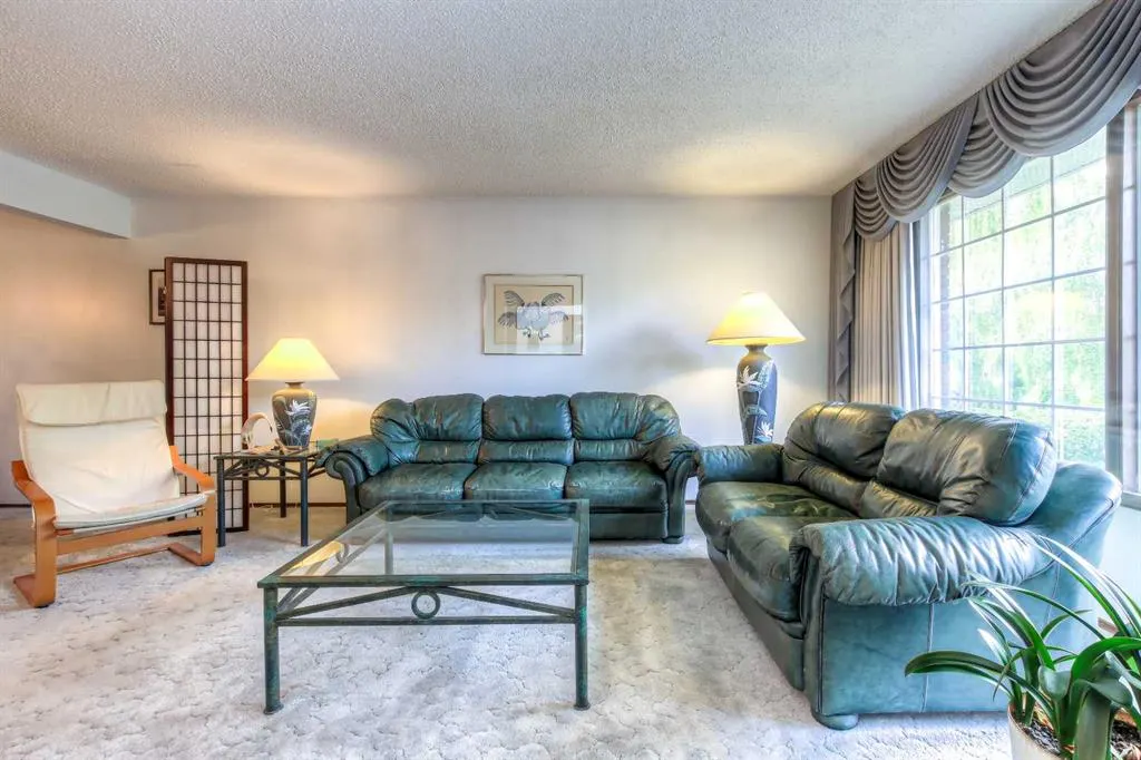 22 Varwood Place NW