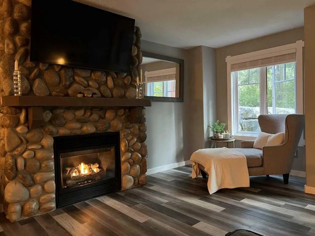 150 Crossbow Place, #109