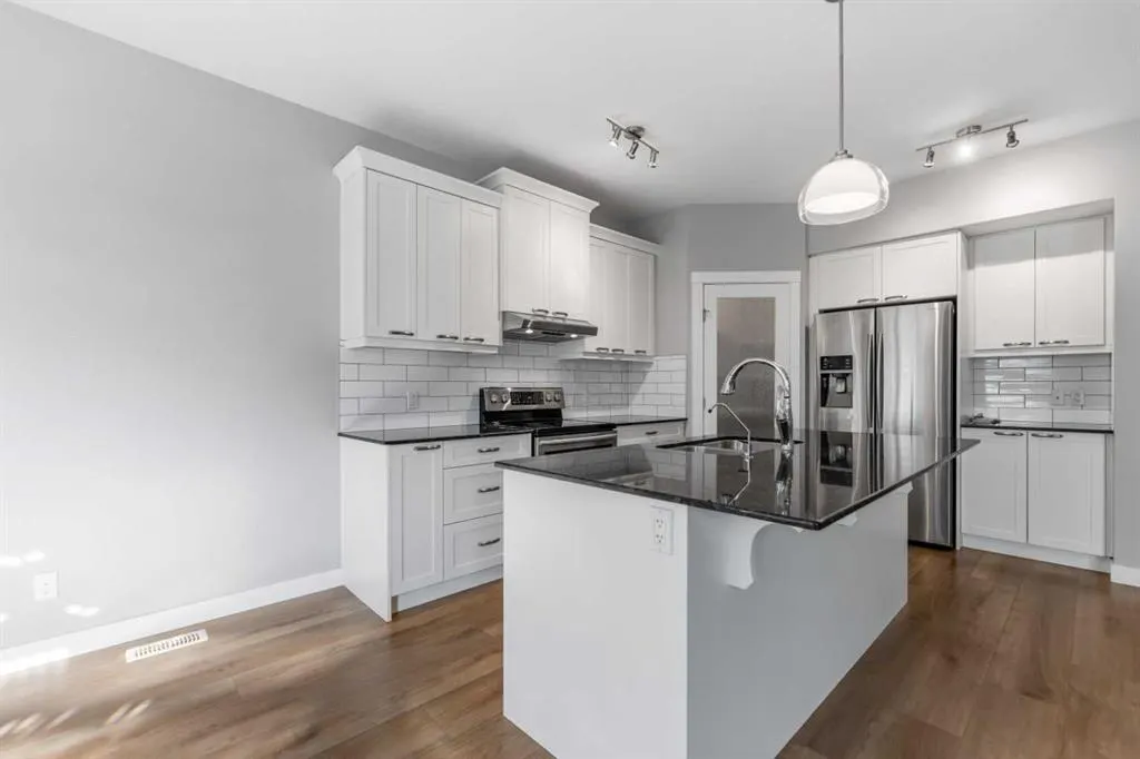 625 Midtown Place SW