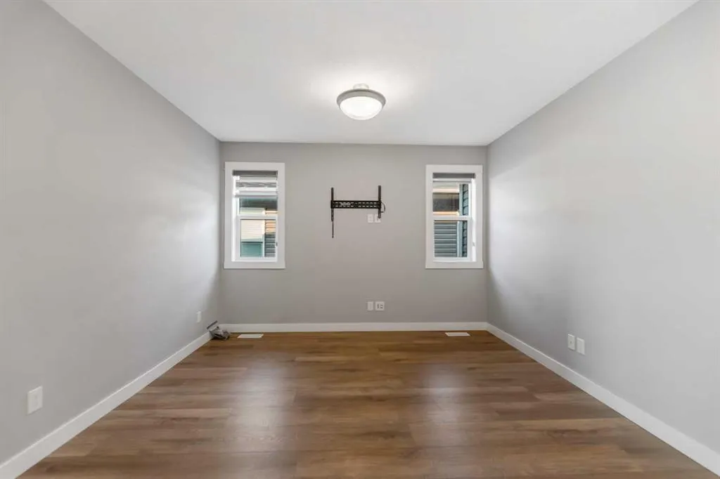 625 Midtown Place SW