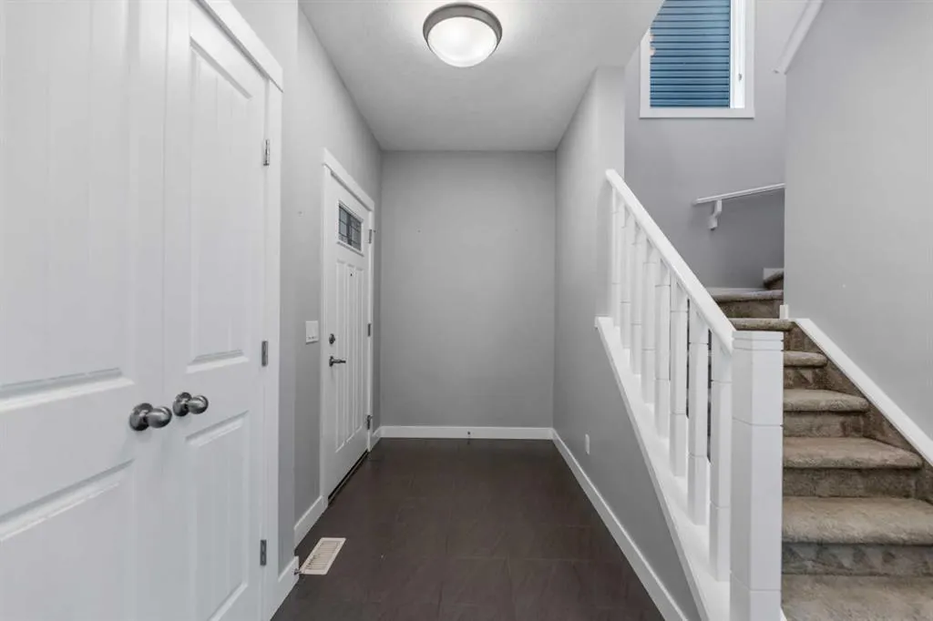 625 Midtown Place SW
