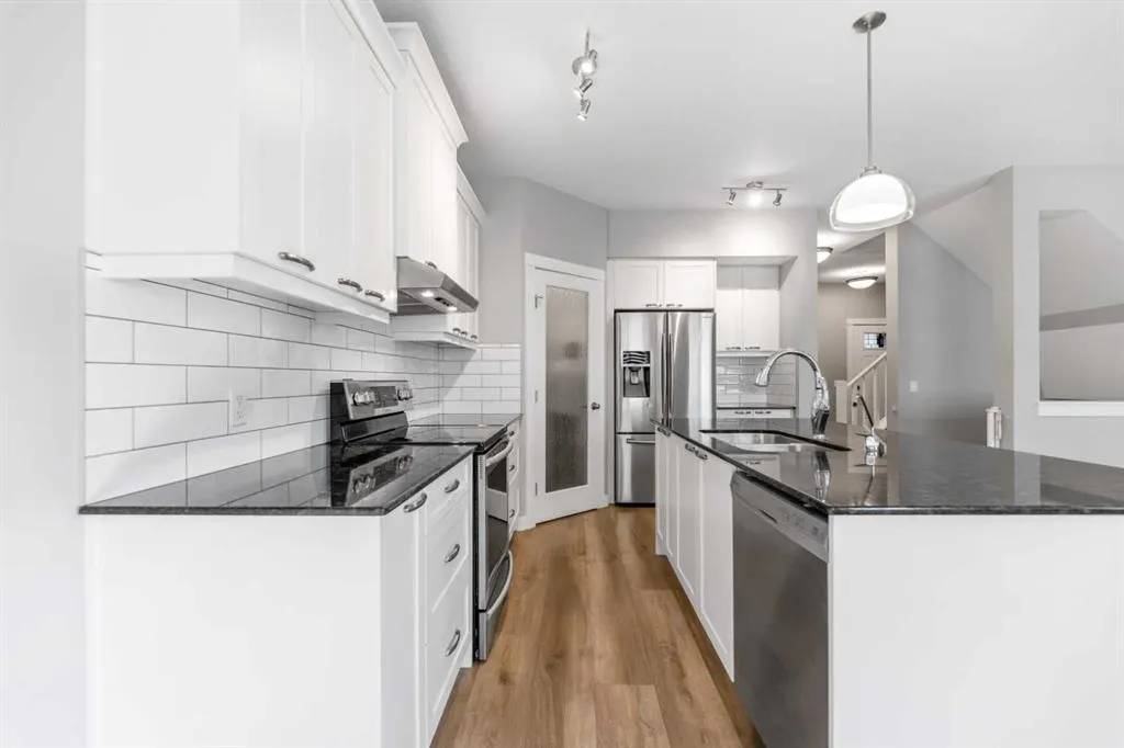 625 Midtown Place SW