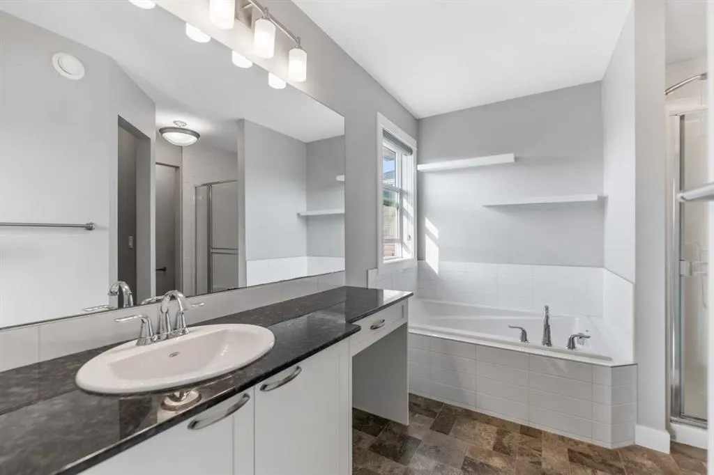 625 Midtown Place SW