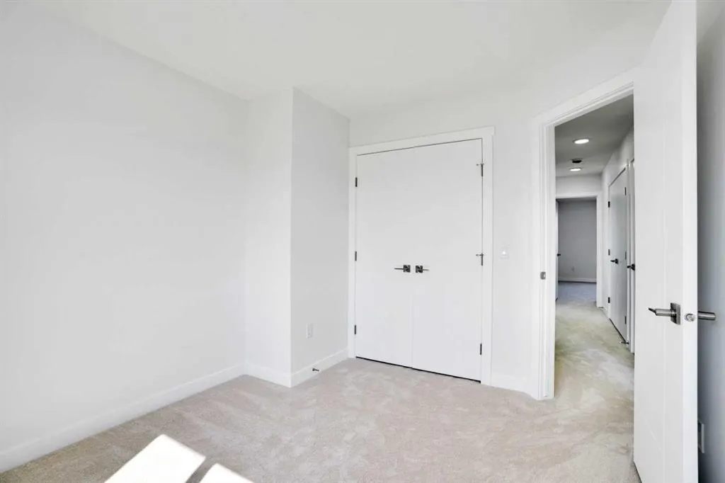 21 Cornerbrook Lane NE