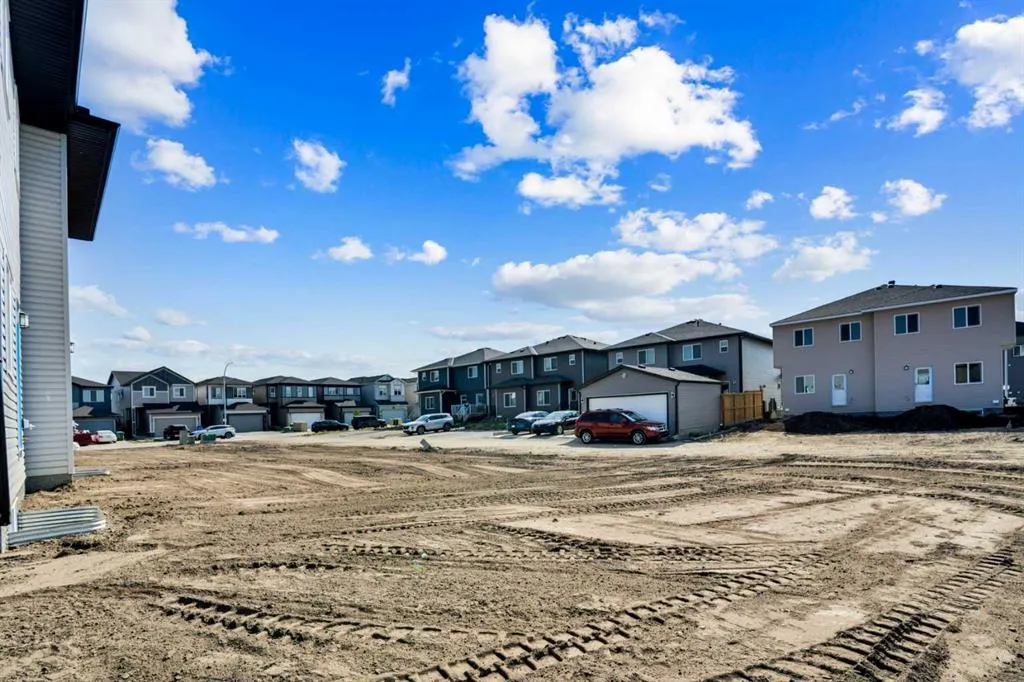 21 Cornerbrook Lane NE