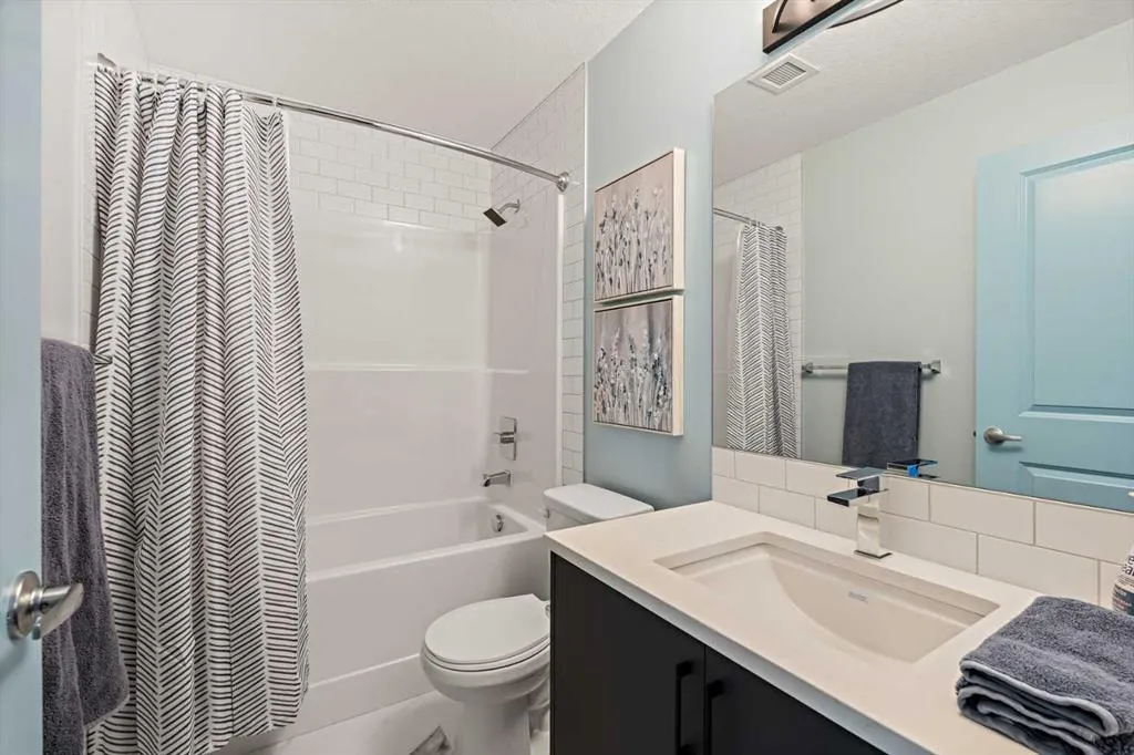 42 Cranbrook Gardens SE, #2303