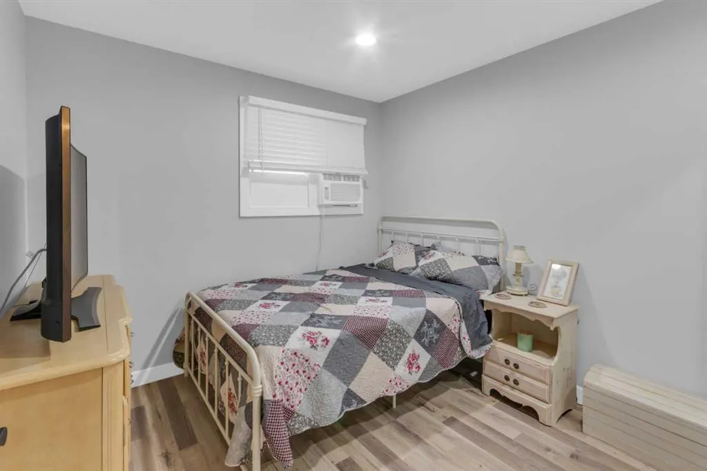 5404 10 Avenue SE, #221