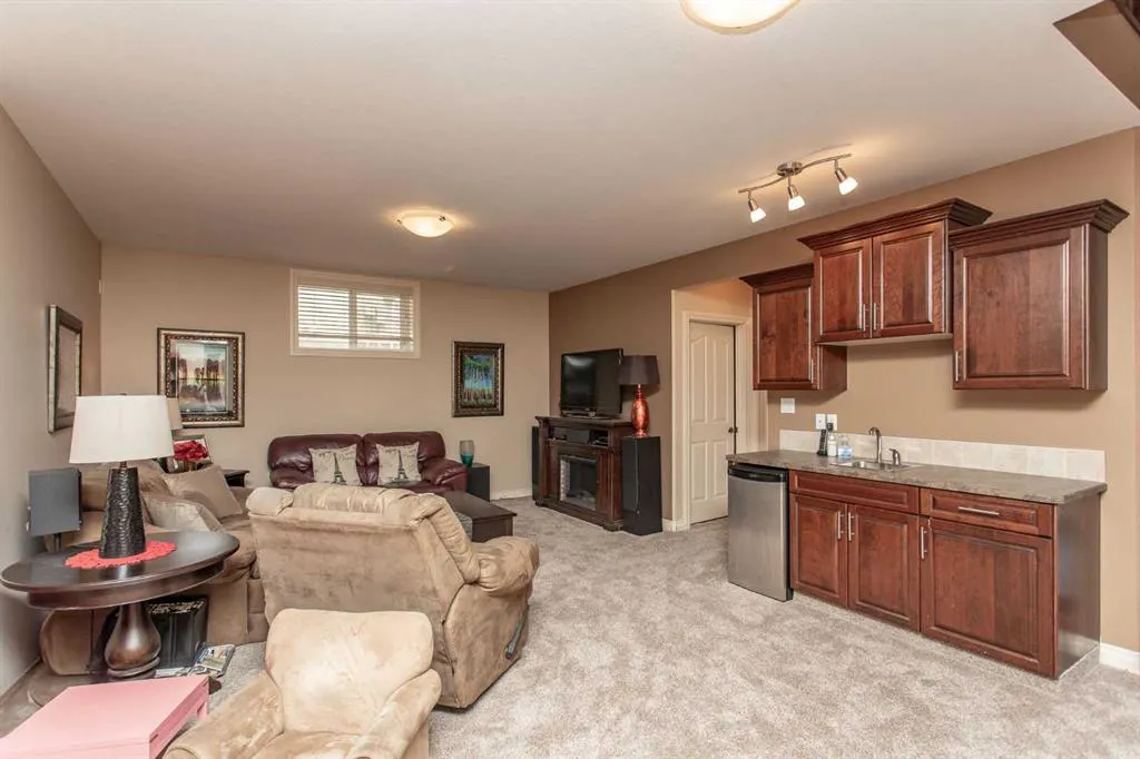 173 Austin Drive, #44