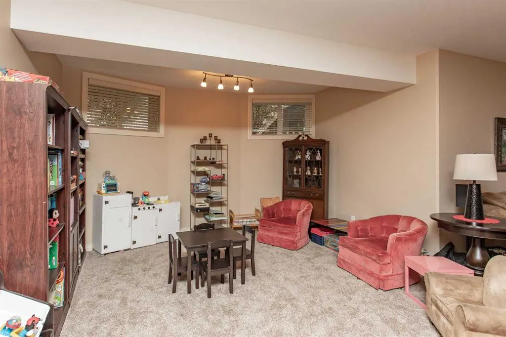 173 Austin Drive, #44
